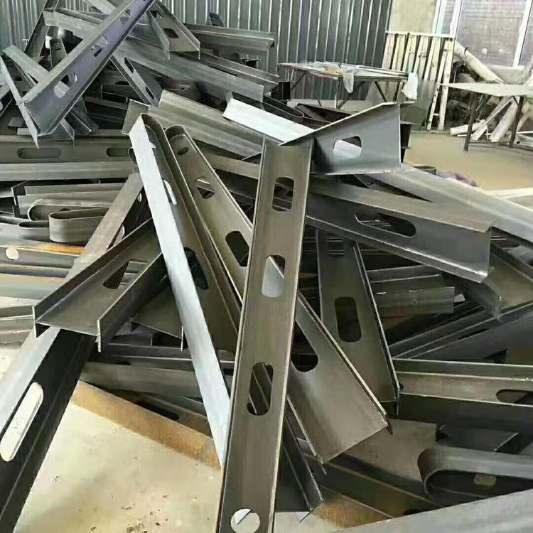 钢筋预埋板凳 雨蓬钢梁牛腿 钢结构型钢焊